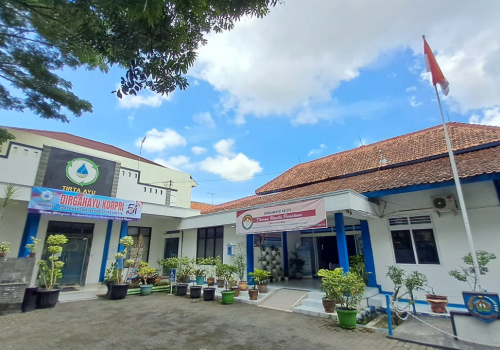 Kantor Pusat Slawi